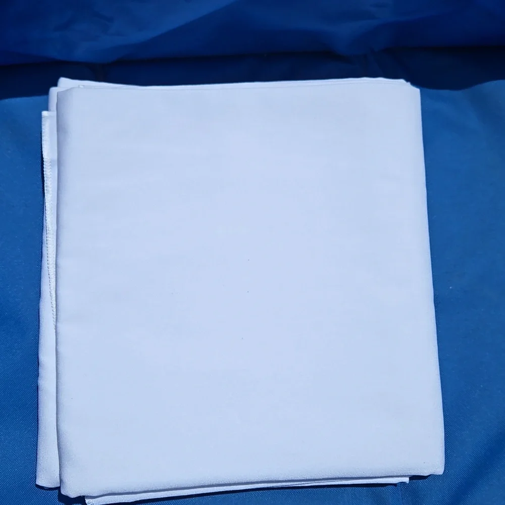 AMERICAN DAWN 90 inch round Tablecloth White Polyester stain wrinkle Resist New…